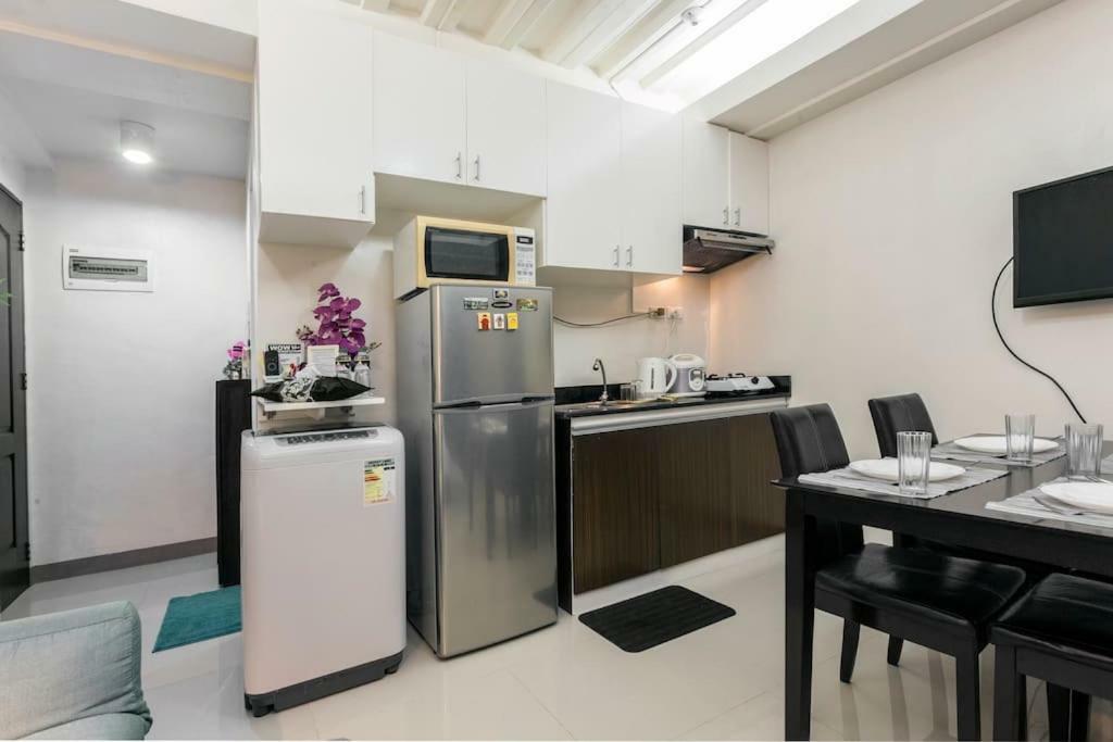 Jen'S Paranaque City Apartment Manila Luaran gambar