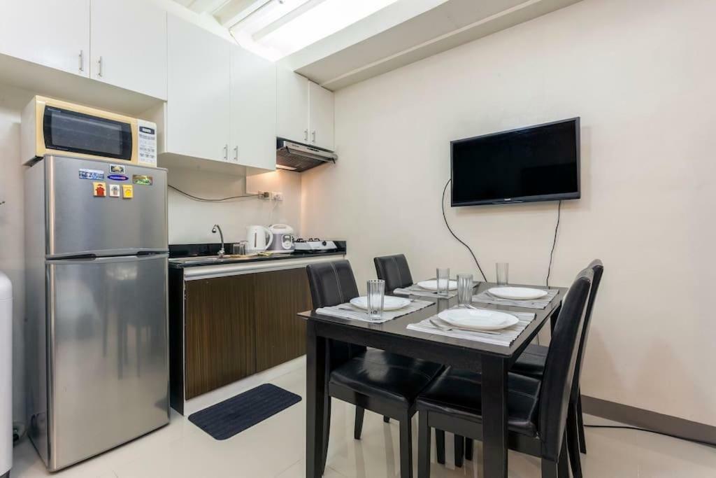 Jen'S Paranaque City Apartment Manila Luaran gambar